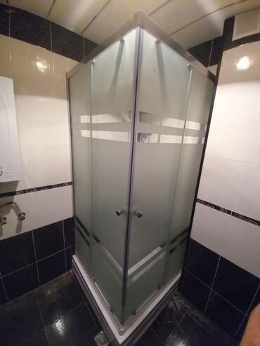 Duş kabinaları, arakəsmələr: Hamam otaqlarınızı bəzəyəcək birbirindən özəl duşkabinlər. 🔊 — 18