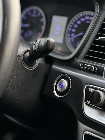 Hyundai: Hyundai Sonata: 2019 г., 2 л, Типтроник, Газ, Седан — 9