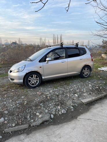 коробка мотор фит: Honda Jazz: 2004 г., 1.4 л, Механика, Бензин, Хэтчбэк