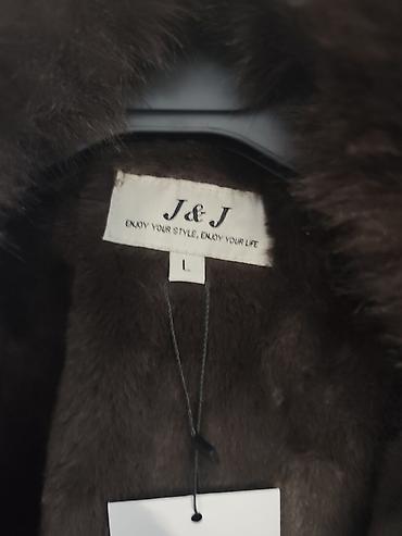 new yorker trenerke zenske: Ženska jakna J&J – tamno braon, sa bogatim krznom NOVA JAKNA - — 2