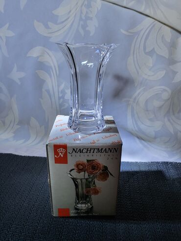 Vaze i saksije: Vaza, Novo na lalafo.rs — 2 Vaze i saksije: Vaza, Novo — 2