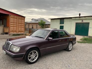 мерс кемин: Mercedes-Benz W124: 1991 г., 2 л, Механика, Бензин, Седан