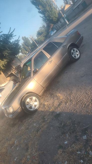 vento vento: Mercedes-Benz W124: 1990 г., Механика, Седан — 1