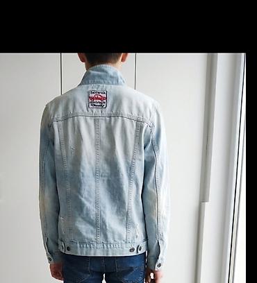 cins kurtqa: Açıq mavi jeans pencək - Klassik düyməli model, sərt yaxalıq - Ön — 2