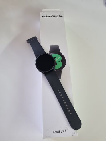 Наручные часы: Продаю часы Samsung Galaxy Watch4. Полная комплектация. Состояние