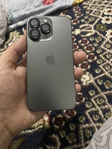 Apple iPhone: IPhone 13 Pro, Б/у, 128 ГБ, Графит, Чехол, 78 % — 1