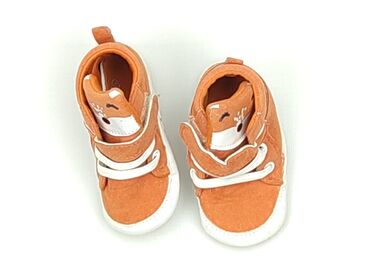Baby shoes, 18, condition - Very good