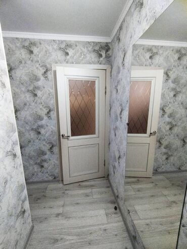 продаю квартиру городок строителей: 3 комнаты, 58 м², 104 серия, 3 этаж, Косметический ремонт