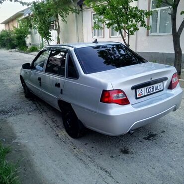 Daewoo: Daewoo Nexia: 2010 г., 1.5 л, Механика, Бензин