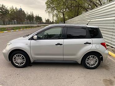 тайотв ист: Toyota Ist: 2003 г., 1.3 л, Автомат, Бензин, Хэтчбэк — 8