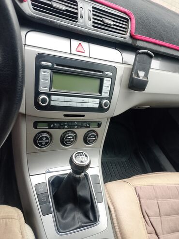 Volkswagen: Volkswagen Passat: 2007 г., 2 л, Механика, Дизель, Универсал — 7