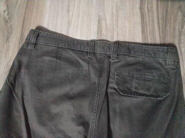 Pantalone: Kao Nove — 11