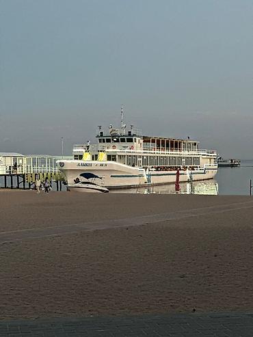 Посуточная аренда квартир: Сдаётся жильё у моря в шаговой доступности от пляжа и набережной с — 15