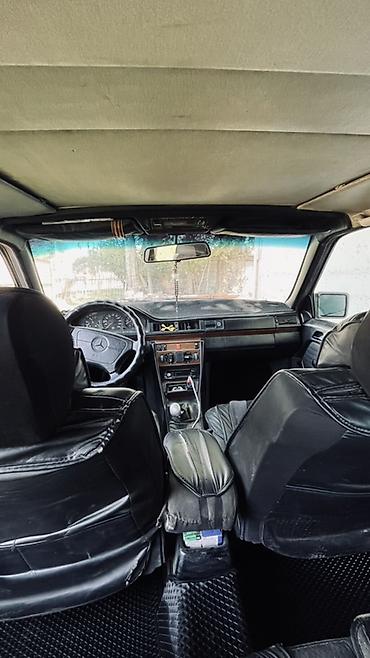 e60 m5: Mercedes-Benz W124: 1990 г., 2.2 л, Механика, Бензин, Седан — 4