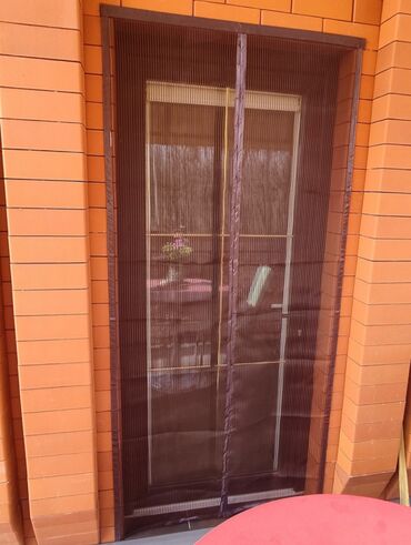 железные шторы на окна: Москитная сетка на дверь Комфорт+ Москитная сетка на дверь на