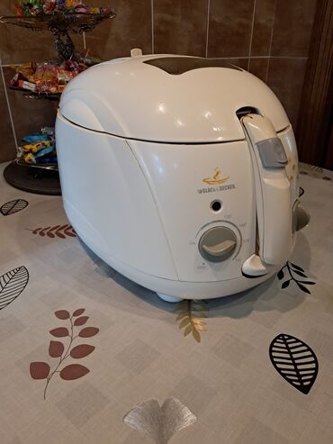 Fritozlar: Fritoz Black & Decker, 2-2,9 l, İşlənmiş, Ödənişli çatdırılma — 5