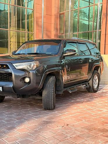 2 4 д: Toyota 4Runner: 2016 г., 4 л, Автомат, Бензин, Внедорожник — 4