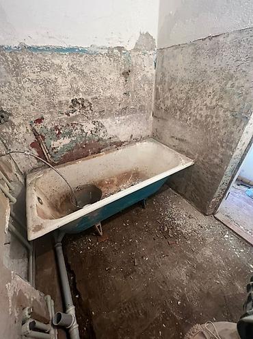 Демонтажные работы: Снос стен, Разбор полов, Снятие потолков | Гипсокартонная стена, Снос перегородки, Снятие старой штукатурки | Зачистка от старых обоев, Сбивка старой штукатурки, Снятие извести | Демонтаж ламината, Демонтаж паркета, Демонтаж линолеума | Крыша из шифера, Металлочерепичная кровля, Мягкая кровля Больше 6 лет опыта — 4