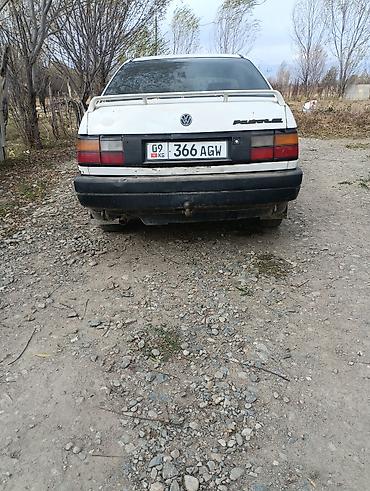byd e9: Volkswagen Passat: 1988 г., Седан — 6