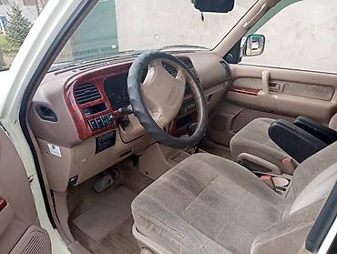 салон машина: Isuzu Trooper: 2002 г., 3.2 л, Автомат, Газ, Внедорожник — 5