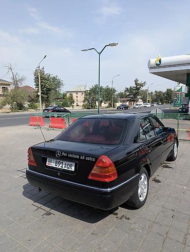 x class: Mercedes-Benz C-Class: 1993 г., 1.8 л, Механика, Бензин, Седан — 5