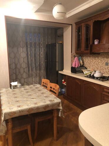 Uzunmüddətli kirayə mənzillər: Binəqədi rayonu,Biləcəri, Reşid Ismayılov küç,Qabil marketin yanı,9 — 2