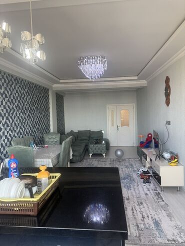 Bağ işıqları: Çılçıraq, 10 və daha çox lampa, Xrustal