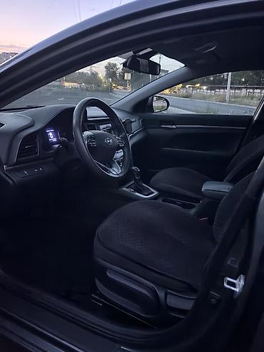Hyundai: Hyundai Elantra: 2019 г., 2 л, Автомат, Бензин, Седан — 9