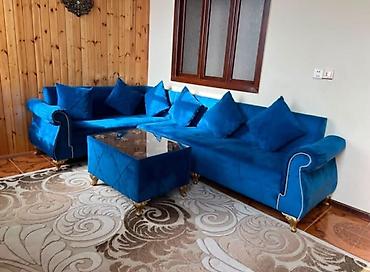 kunc divan: Whatsapp da yazın Divan satılır 330₼. açılmır bazası yoxdur.Ünvan — 1