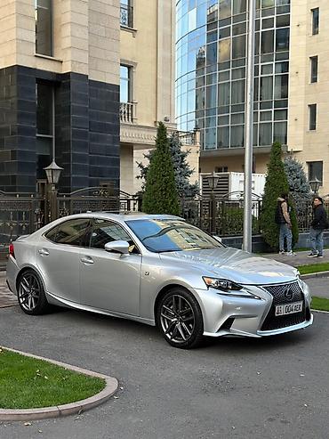 leksus 600: Lexus IS: 2016 г., 2 л, Седан — 2