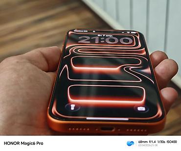 Apple iPhone: IPhone 17 Pro Max, Новый, 256 ГБ, Оранжевый, Защитное стекло, Чехол, Кабель, 100 % — 8