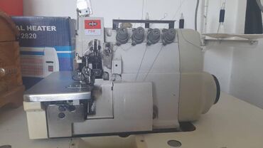 китайский аверлок: Швейная машина Оверлок, Полуавтомат