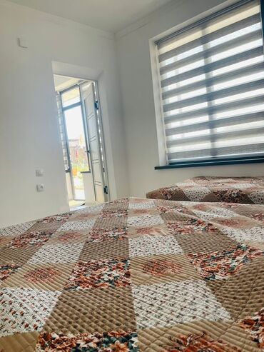 Посуточная аренда домов: Сдается суточный гостевой дом! - Двухэтажное здание с открытой — 5