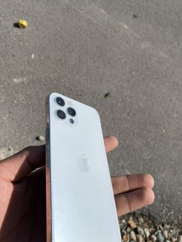 продать айфон 12: IPhone 12 Pro, 128 ГБ, Серебристый, 92 %