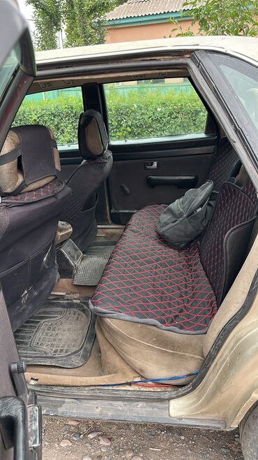 купить прицеп для легкового авто: Audi 100: 1989 г., 2 л, Механика, Бензин, Седан