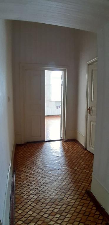 gencede satilan heyet evleri 2018: 7 комнат, 740 м², Средний ремонт — 2