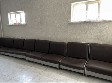 Оборудование для бизнеса: Продаю диванчики, размер высота 1,15 ширина 80. Цена в розницу