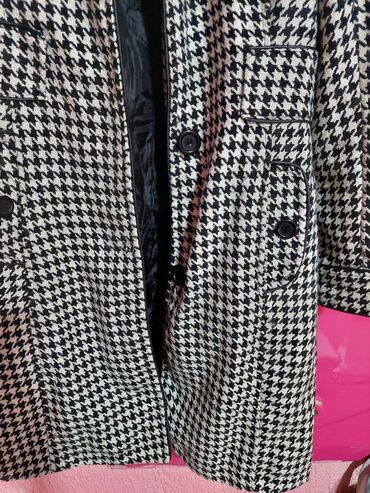 Kaputi: Prelep kaput marke Terranova, velicina S, postavljen. Malo nosen, kao — 5