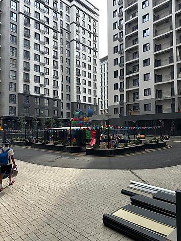 capstroy: 3 комнаты, 90 м², Южная Магистраль Элитка, 12 этаж, Свежий ремонт — 1