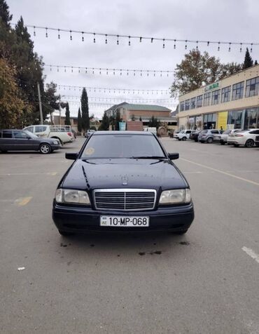запчасти автомобиль мерседес: Mercedes-Benz C 180: 1.8 l | 1996 il Sedan