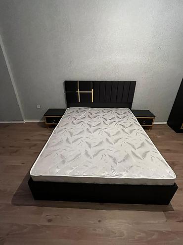 taxta carpayı: Mebel dəsti – yumşaq başlıqlı iki nəfərlik çarpayı v - Model: Müasir — 3