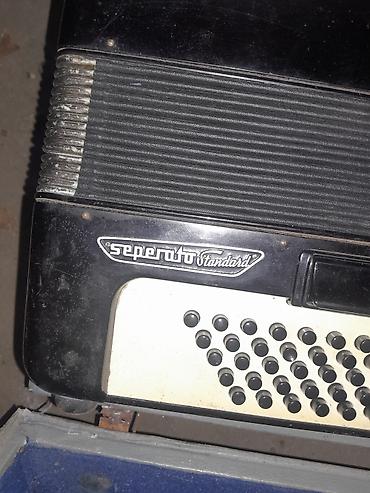 akardion: Seperato Standard akkordeon – orijinal futlyarı ilə Xüsusiyyətlər: - — 3