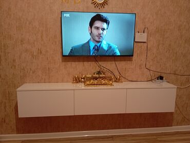 тумба под телевизор: İşlənmiş, Düz TV altlığı, Polkasız, Laminat