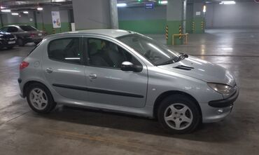 Peugeot: Peugeot 206: 2008 г., Автомат, Бензин