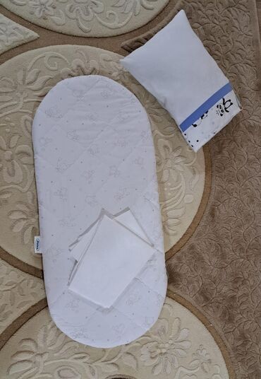 Araba-beşiklər: Çıxarılmayan beşikli araba — 1