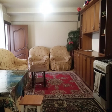 Uzunmüddətli kirayə evlər: 54 kv. m, 3 otaqlı, Kanalizasiya, İnternet, Telefon -da lalafo.az — 1 Uzunmüddətli kirayə evlər: 54 kv. m, 3 otaqlı, Kanalizasiya, İnternet, Telefon — 1