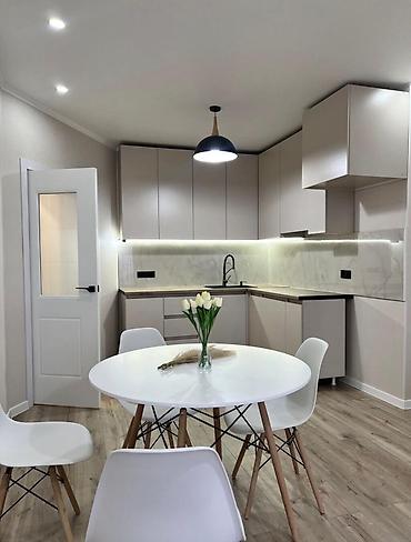 Продажа квартир: 1 комната, 53 м², Пишпек Элитка, 10 этаж, Дизайнерский ремонт — 9
