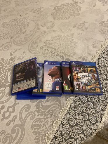 Oyun diskləri və kartricləri: Uncharted 4: A Thief's End, Macəra, İşlənmiş Disk, PS4 (Sony Playstation 4), Ödənişli çatdırılma