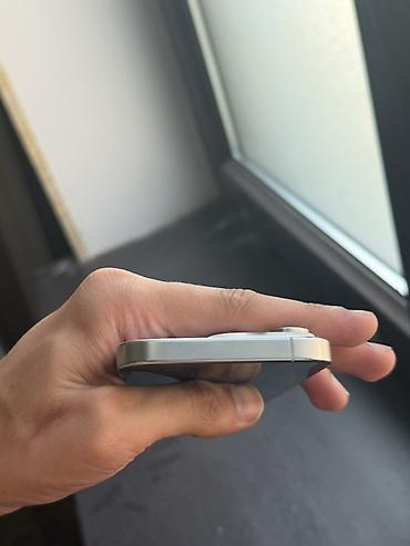 i̇phone barter: IPhone 16 Pro, 128 GB, White Titanium, Zəmanət, Simsiz şarj, Face ID — 6