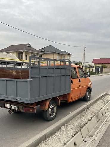 wolksvagen vento: Volkswagen Transporter с грузовой платформой и двухрядной кабиной — 4